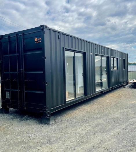 30-ft-assembled-container